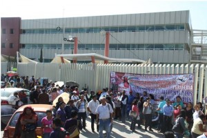 Los trabajadores de la CNTE comenzarn a concentrarse en el Zcalo de la ciudad a las 9:00 de este v