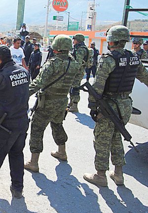 Piden militares certeza jur�dica