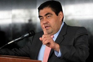 El senador perredista record que <i>El Chapo</i> debe pagar por los delitos cometidos en el pas