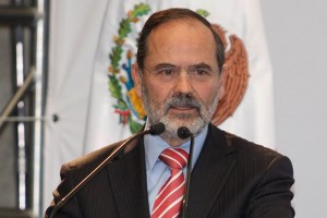 Madero analizar contender por dirigencia del PAN Madero asegura que el PAN quiere un proceso democrtico para su dirigencia