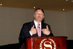 Fue secretariode Relaciones Exteriores en el gobierno de Vicente Fox