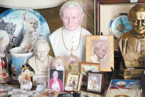 Juan Pablo II ser� canonizado junto al papa Juan XXIII el pr�ximo 27 de abril