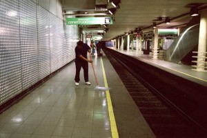 El percance ocurri� en la estaci�n Bellas Artes de la L�nea 8 con direcci�n a Constituci�n