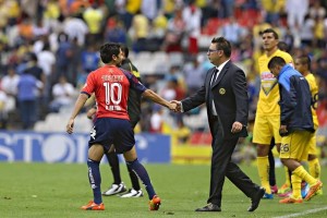 ngel Reyna asegura que Chelsea y Real Madrid han jugado defensivos y ganado.