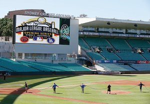 Dodgers y Arizona arriban a Australia