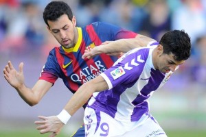 'La Liga est muy difcil para Barcelona' Busquets sabe que todo se complic con la derrota ante Valladolid.