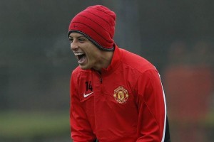 Javier Hern�ndez podr�a jugar desde el inicio el derby de Manchester