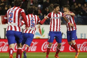 Diego Costa anot� el gol que mantiene en el liderato a los colchoneros