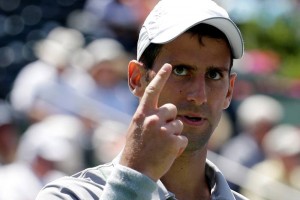 Djokovic pas� a la siguiente ronda tras victimar a Robredo.