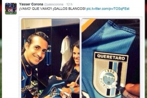 Los jugadores de Quertaro alteraron el escudo con un plumn negro.