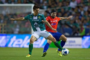 Muchas llegadas, pero el gol no cay en el Len vs Cruz Azul.