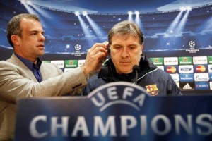 Barcelona an est vivo: Martino Martino record que Barcelona an puede ganar los tres torneos que disputa.