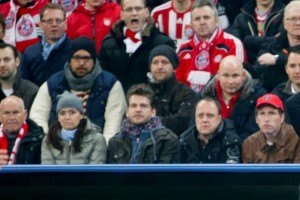 UEFA determinar� si Bayern merece sanci�n por la conducta de algunos aficionados.