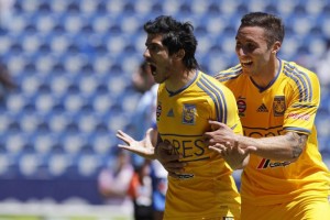 Damin lvarez le dio el triunfo por la mnima a los Tigres