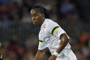 Multan a club brasileo por insultos racistas Arouca, de Santos, habra sido agredido por aficionados del Mogi Mirim