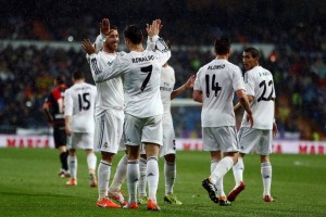 Real Madrid aprovech� la osad�a del Rayo -que gener� varias llegadas- para sacar el triunfo.