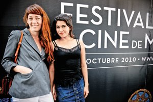 A la produccin, tras interpretar a <i>Gloria</i> A la produccin, tras interpretar a <i>Gloria</i>