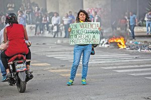 Escala choque verbal de Maduro con EU