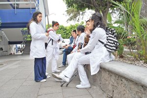 Mdicos, inexpertos frente a clera e influenza: Salud