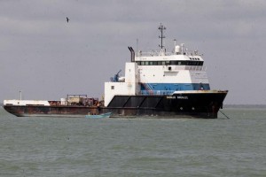 Aspecto del barco Caballo Andaluz, que esta varado luega de la intervencin del SAE a Oceanografa