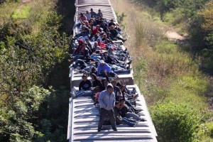 El pasado jueves, dos migrantes hondureos que se trasladaban abordo de la 