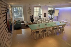 La fiebre del vintage toma Lisboa No slo la ropa y los accesorios vintage gustan, tambin el mobiliario forma parte de la oferta