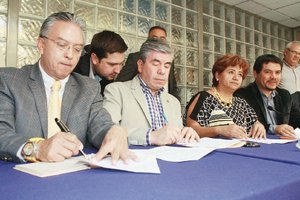 Suma otra demanda; ahora ante el IEDF