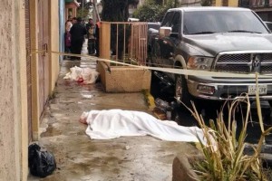 Desconocidos abrieron fuego contra cuatro hombres en la colonia Las �guilas, en Nezahualc�yotl; dos 