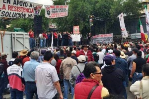 Los inconformes piden hablar con el secretario de Gobernacin, Miguel ngel Osorio Chong, para estab