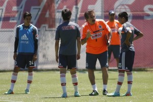 La Volpe fuera de Chivas, anuncia Vergara A partir del da de hoy, Ricardo La Volpe est separado de la institucin de Chivas, por conducta i