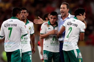 Le�n quisiera ambos, pero de elegir, preferir�an la Libertadores.