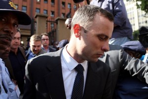 Pistorius detalla momentos antes de matar a su novia Pistorius habl de los momentos previos a la muerte de Reeva.