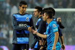 Reyes y Herrera, convocados para Liga Europa Herrera y Reyes se han ganado la confianza de su tcnico.