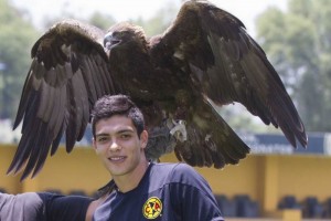 Ra�l Jim�nez se�al� que el Am�rica debe lucir en el Azteca