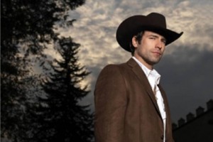 Producirn serie <i>El Seor de los Cielos</i> en ingls En la serie de Telemundo, Rafael Amaya interpreta al capo