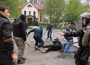 Ucrania: rebeldes desafan ultimtum del gobierno