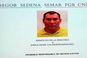 Arnoldo Villa S�nchez fue trasladado a la SEIDO de la PGR para ser presentado ante el Ministerio P�b