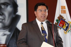 Jess Reyna gobern Michoacn de manera interina cuando el gobernador Fausto Vallejo solicit licenc