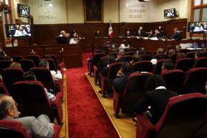 SCJN recibe controversias por reforma educativa La SCJN recibe las cuatro controversias contra la reforma educativa