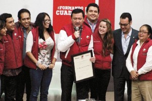 El secretario de Gobernacin, Miguel ngel Osorio Chong, durante una pltica con jvenes de la prime