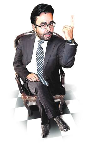 Su mete�rica trayectoria comenz� un a�o antes de titularse; 16 a�os despu�s tiene la tarea de regula