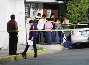 Asesinan a juez frente a su casa en presunto robo Asesinan a juez frente a su casa en presunto robo