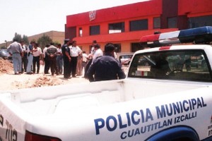 Malos policas, an en funciones en Cuautitln Izcalli