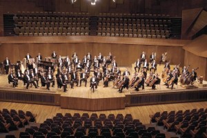 OFUNAM evocar a Weber y Mahler Bajo la batuta de su director artstico Jan Latham-Koenig, la orquesta acompaar al clarinetista me