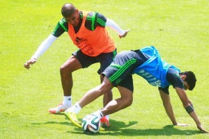 Carlos Salcido afirm� que sabe perfectamente lo que es jugar en Chivas