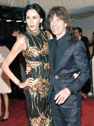 Mick Jagger llora a LWren Scott