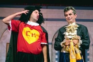 <b>Perfil</b> Luis Ernesto Cano, el tercer <i>Mascabrother</i> Luis Ernesto Cano junto a Freddy Ortega en