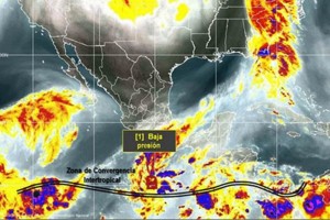 Inicia hoy temporada de ciclones 2014; prevn 23 Mapa de vigilancia tropical en el primer da de la temporada de lluvias y ciclones tropicales 2014