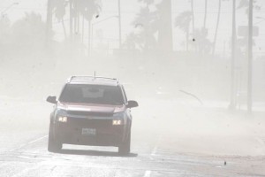 Piden precaucin por 'vientos de Santa Ana' en BC En Ensenada, la coordinacin de Proteccin Civil pronostic para hoy vientos clidos y secos con un