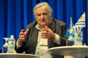 Mujica indic� que no busca cambiar el mundo porque 